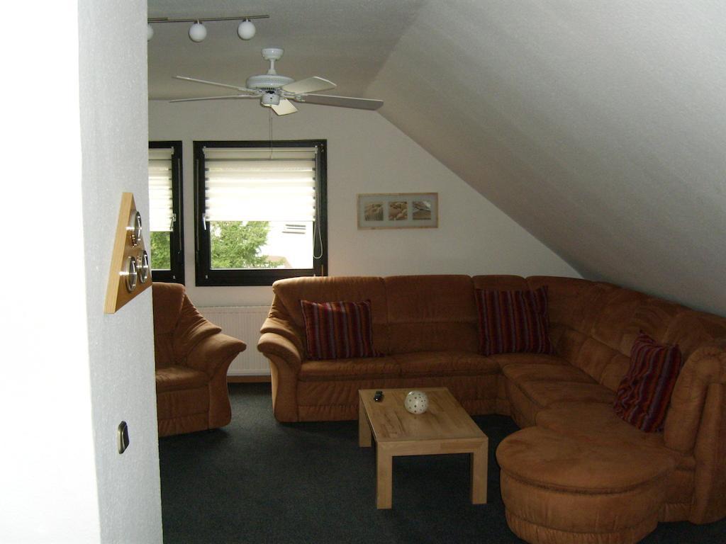 Ferienwohnung Ляйхлинген Номер фото