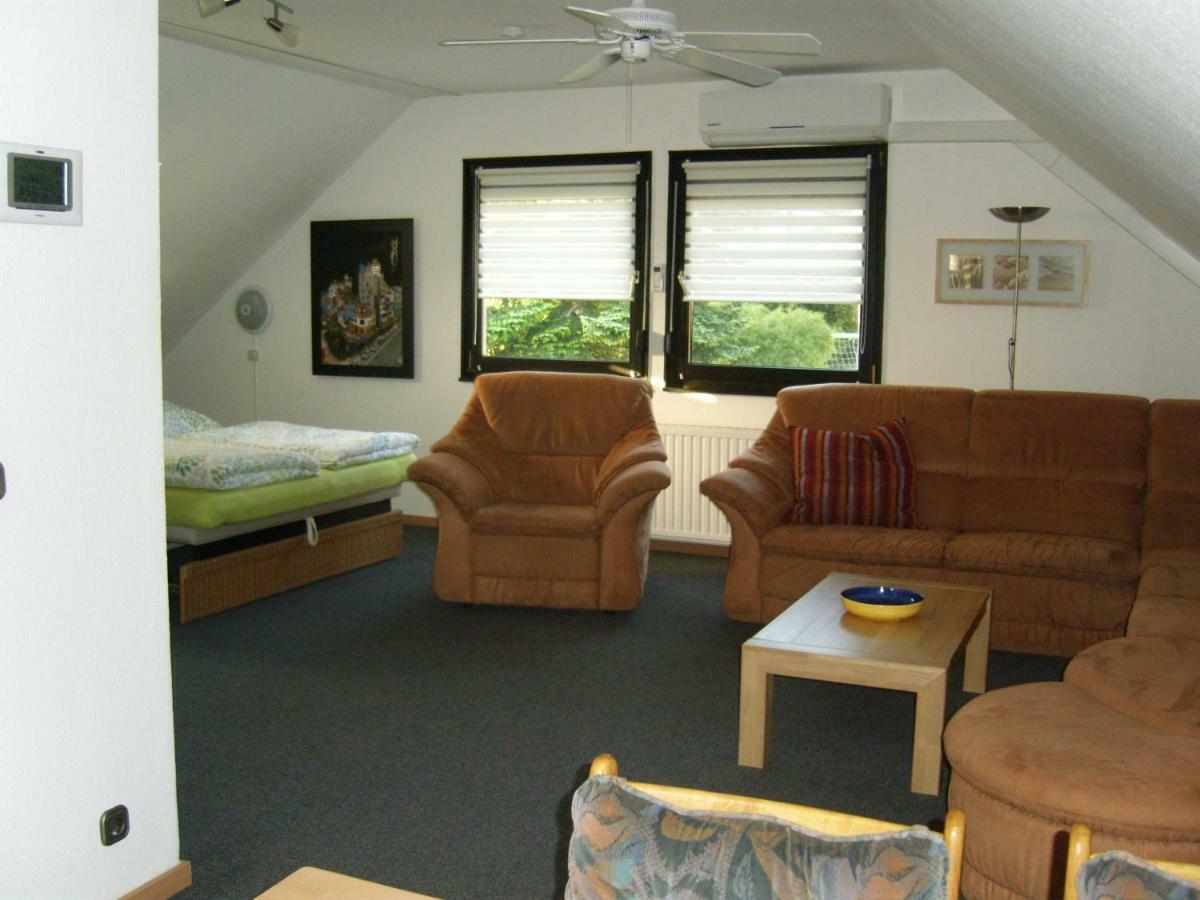 Ferienwohnung Ляйхлинген Экстерьер фото